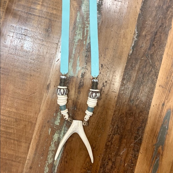 🌾Artisan Antler Pendant Necklace - Picture 5 of 7